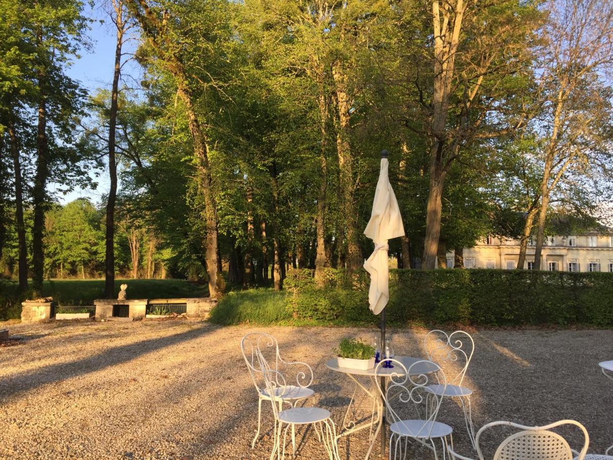 Le Chateau De Bressey & Son Orangerie Eksteriør billede